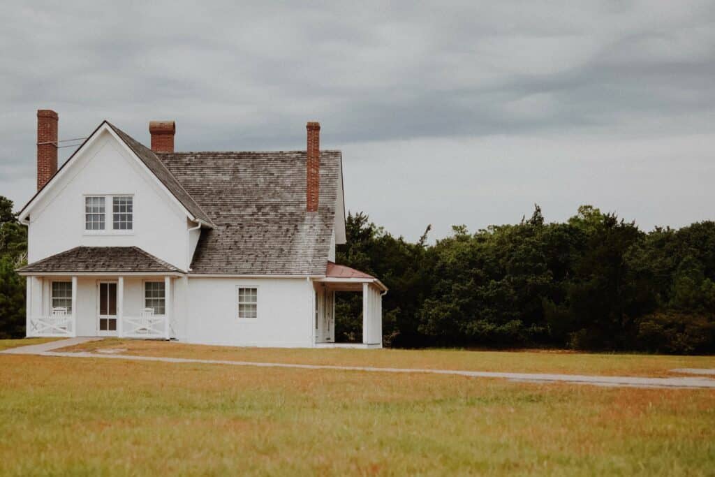 an old white house for a home inspection