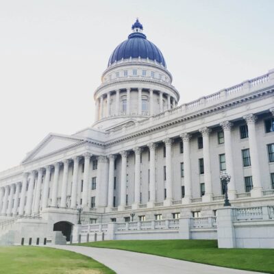 Photo of state capitol building for an article on state requirements for home inspector
